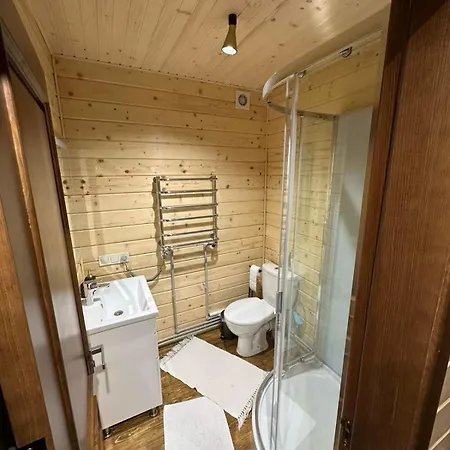 Semesterbostad андріана *